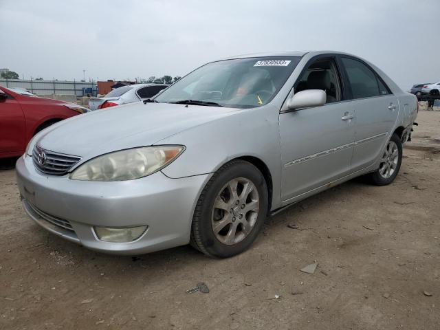 TOYOTA CAMRY LE 2005 4t1bf30k65u598858