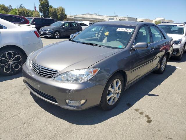 TOYOTA CAMRY 2005 4t1bf30k65u612113