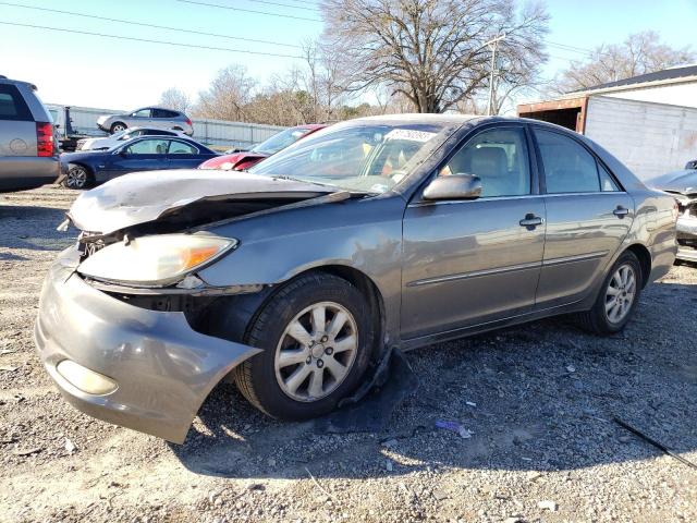 TOYOTA CAMRY 2004 4t1bf30k74u573739