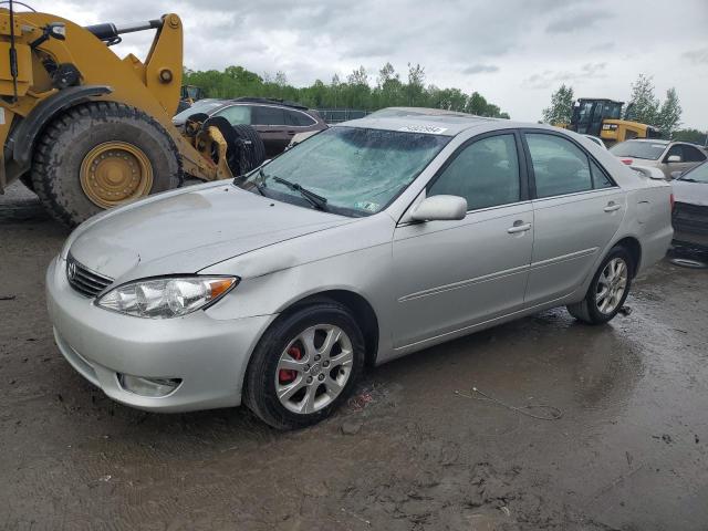 TOYOTA CAMRY 2005 4t1bf30k75u093329