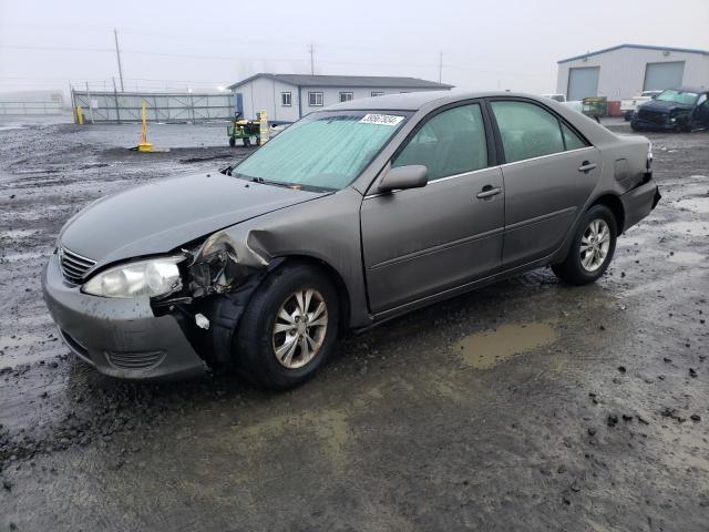 TOYOTA CAMRY 2005 4t1bf30k75u594818