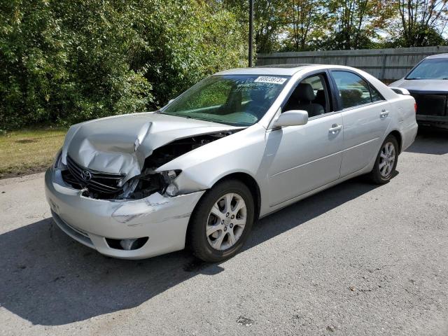 TOYOTA CAMRY LE 2005 4t1bf30k75u607227