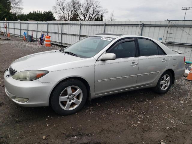 TOYOTA CAMRY 2003 4t1bf30k83u050843