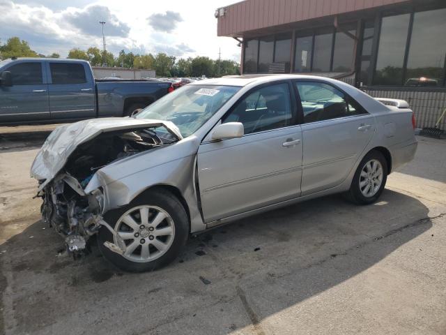 TOYOTA CAMRY LE 2004 4t1bf30k84u071452