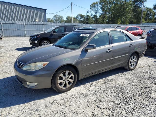 TOYOTA CAMRY LE 2005 4t1bf30k85u597064