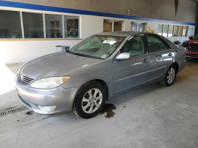 TOYOTA CAMRY LE 2005 4t1bf30k85u614686