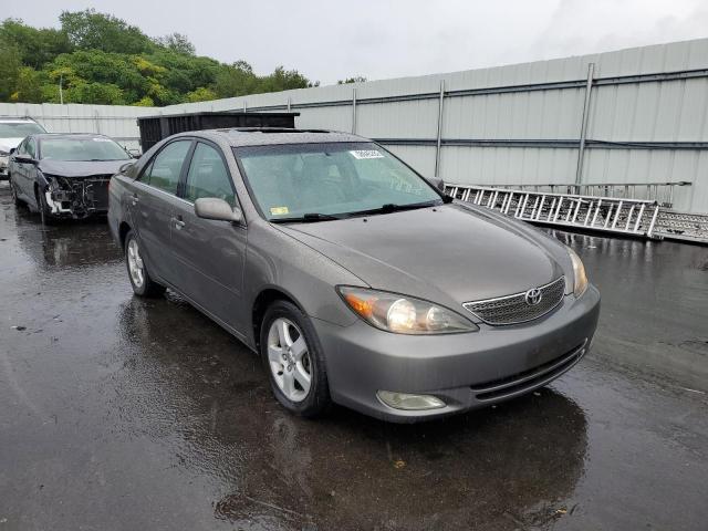 TOYOTA CAMRY LE 2002 4t1bf30k92u519520