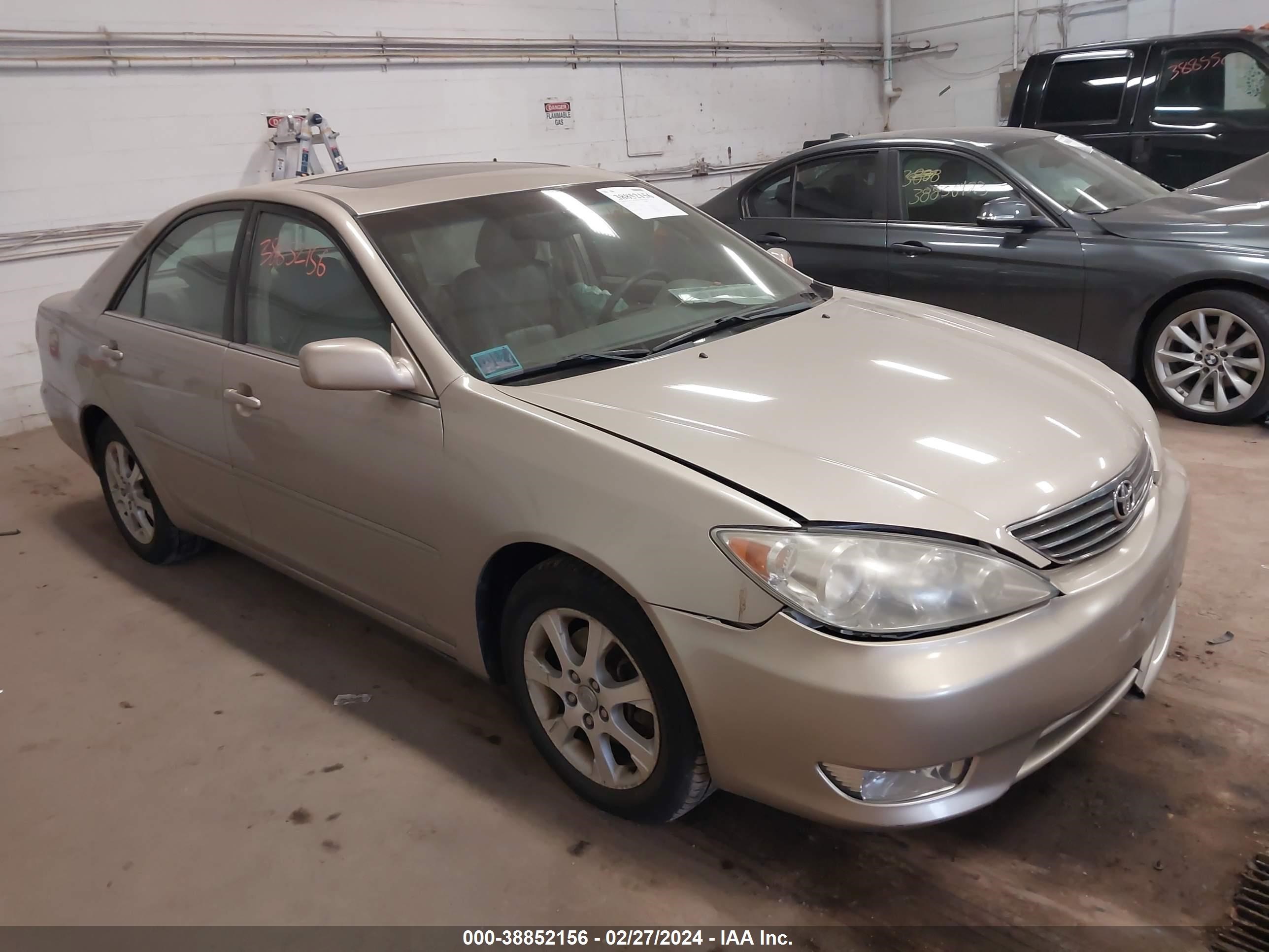 TOYOTA CAMRY 2005 4t1bf30k95u083515