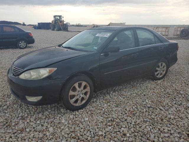 TOYOTA CAMRY 2005 4t1bf30k95u093381