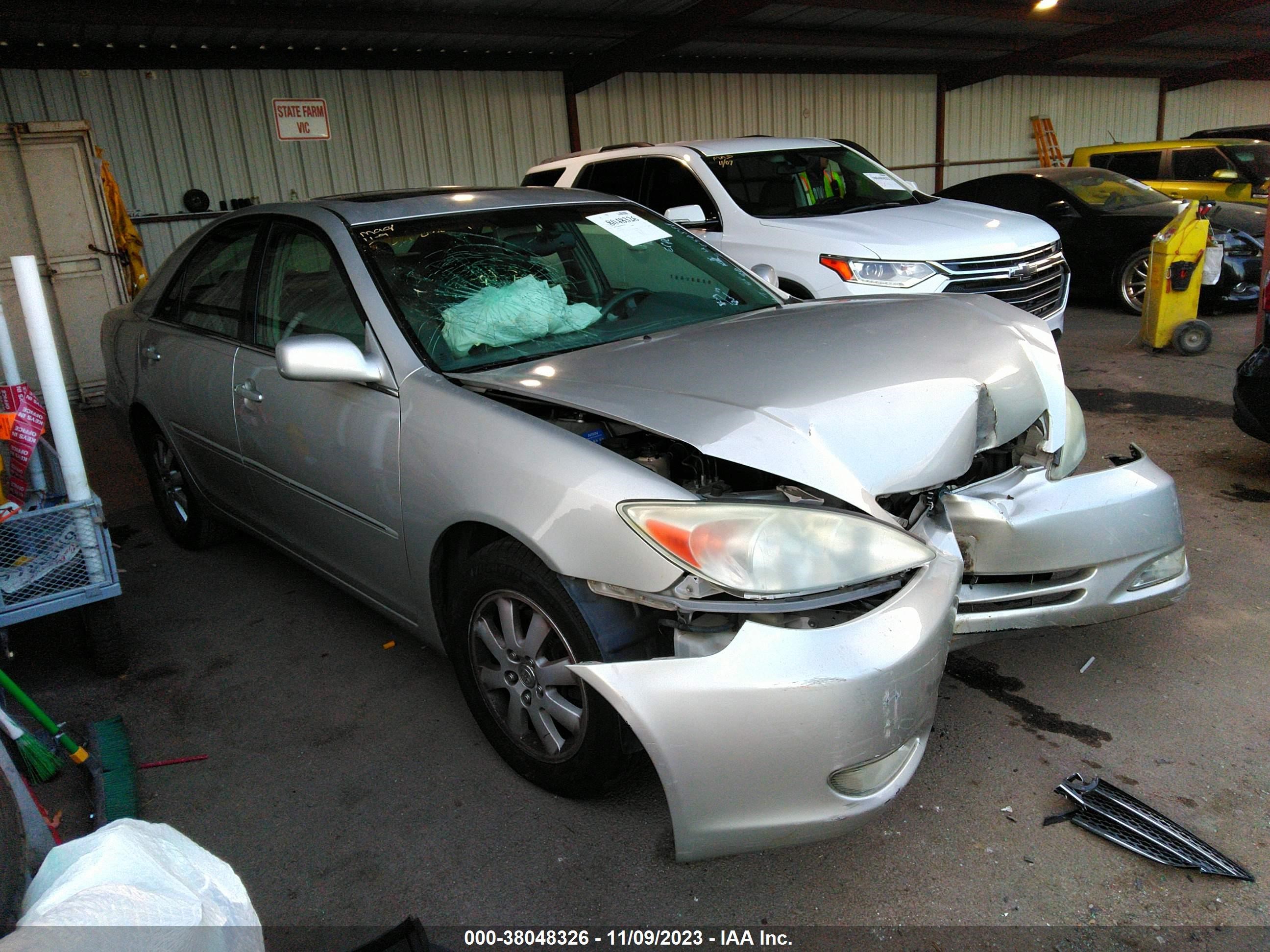 TOYOTA CAMRY 2003 4t1bf30kx3u056899