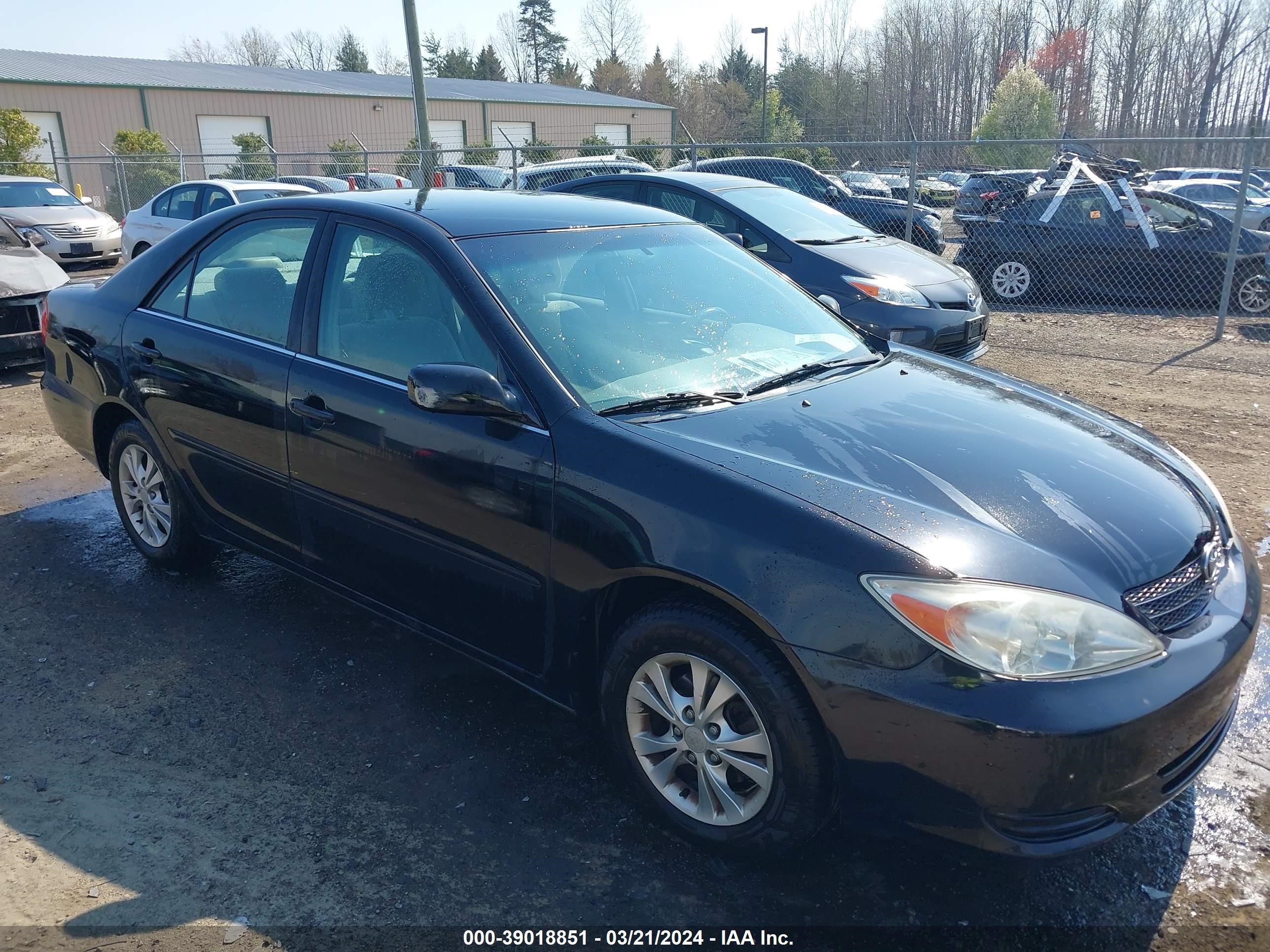 TOYOTA CAMRY 2004 4t1bf30kx4u067337