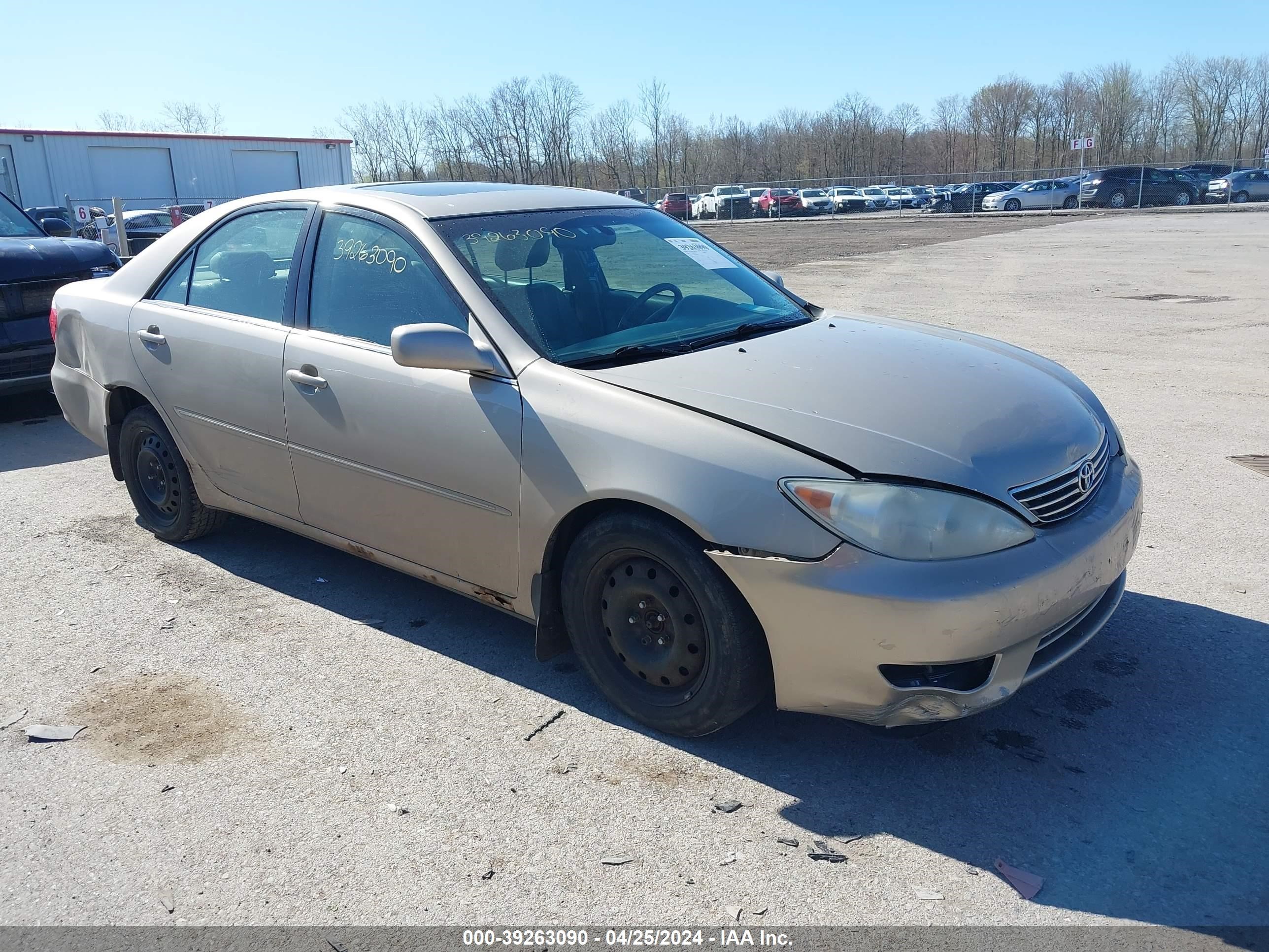 TOYOTA CAMRY 2005 4t1bf30kx5u088870