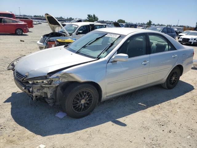 TOYOTA CAMRY 2005 4t1bf30kx5u099786