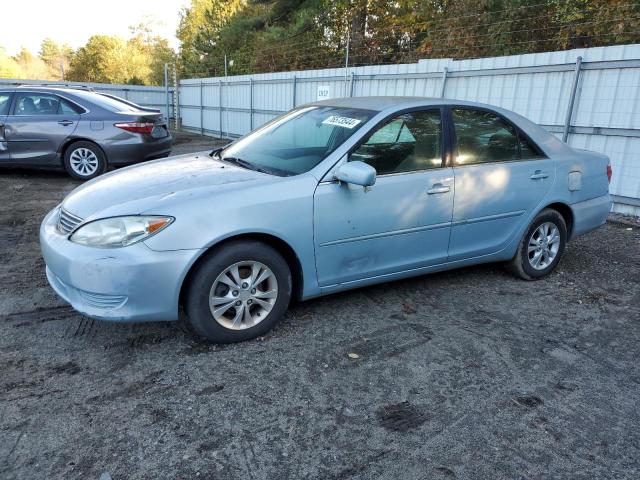 TOYOTA CAMRY LE 2005 4t1bf30kx5u600062