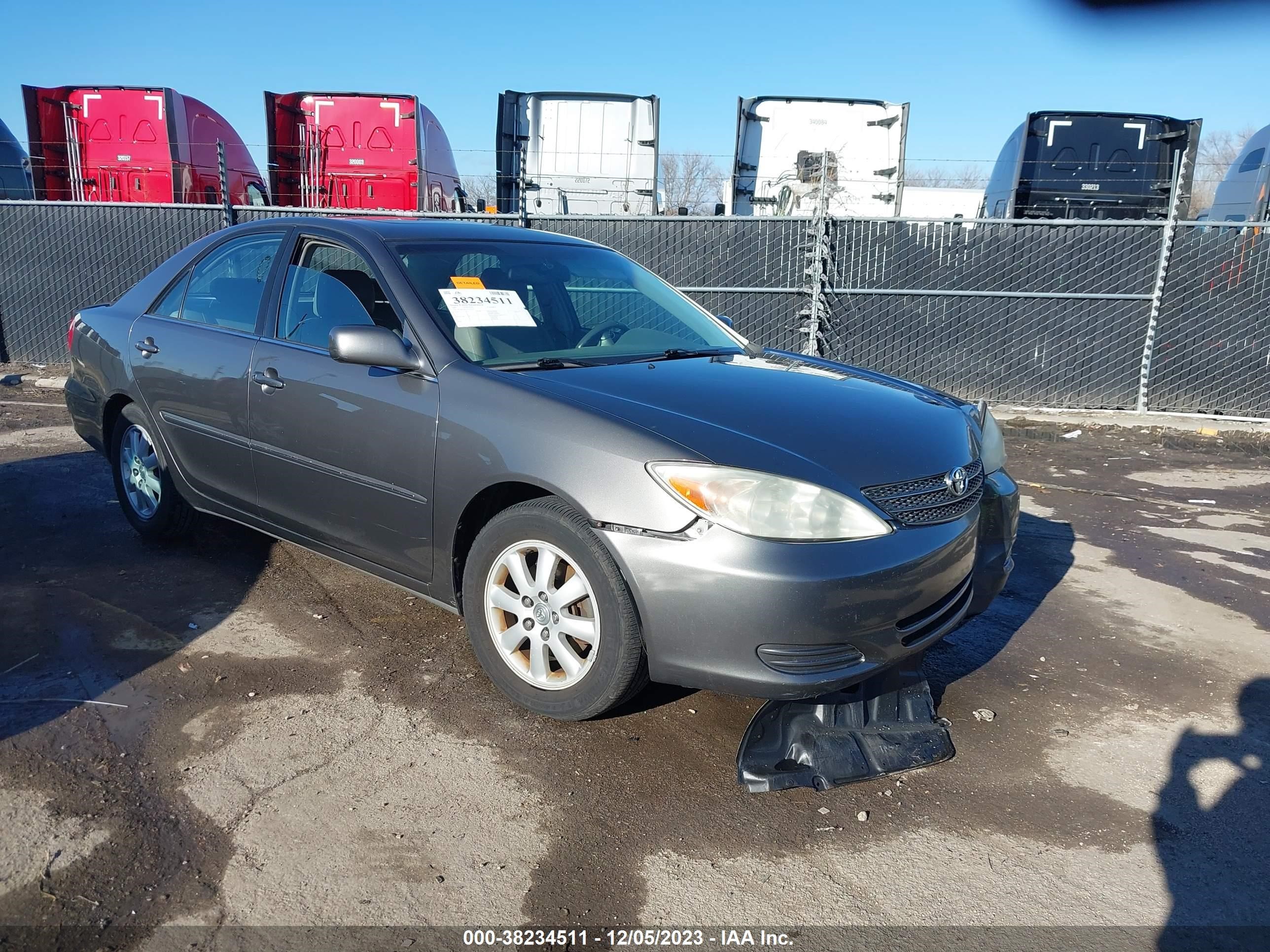 TOYOTA CAMRY 2002 4t1bf32k12u516124