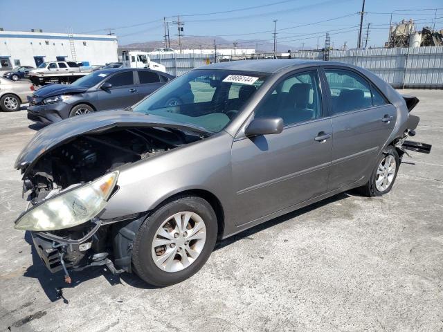 TOYOTA CAMRY LE 2005 4t1bf32k15u604482