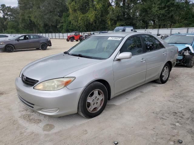 TOYOTA CAMRY LE 2002 4t1bf32k32u528968