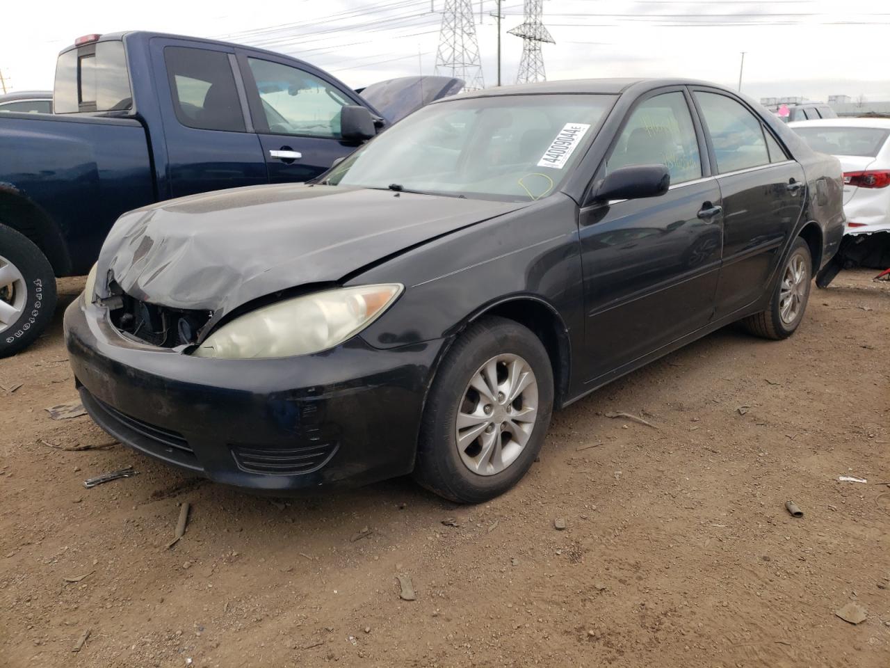 TOYOTA CAMRY 2005 4t1bf32k35u107630