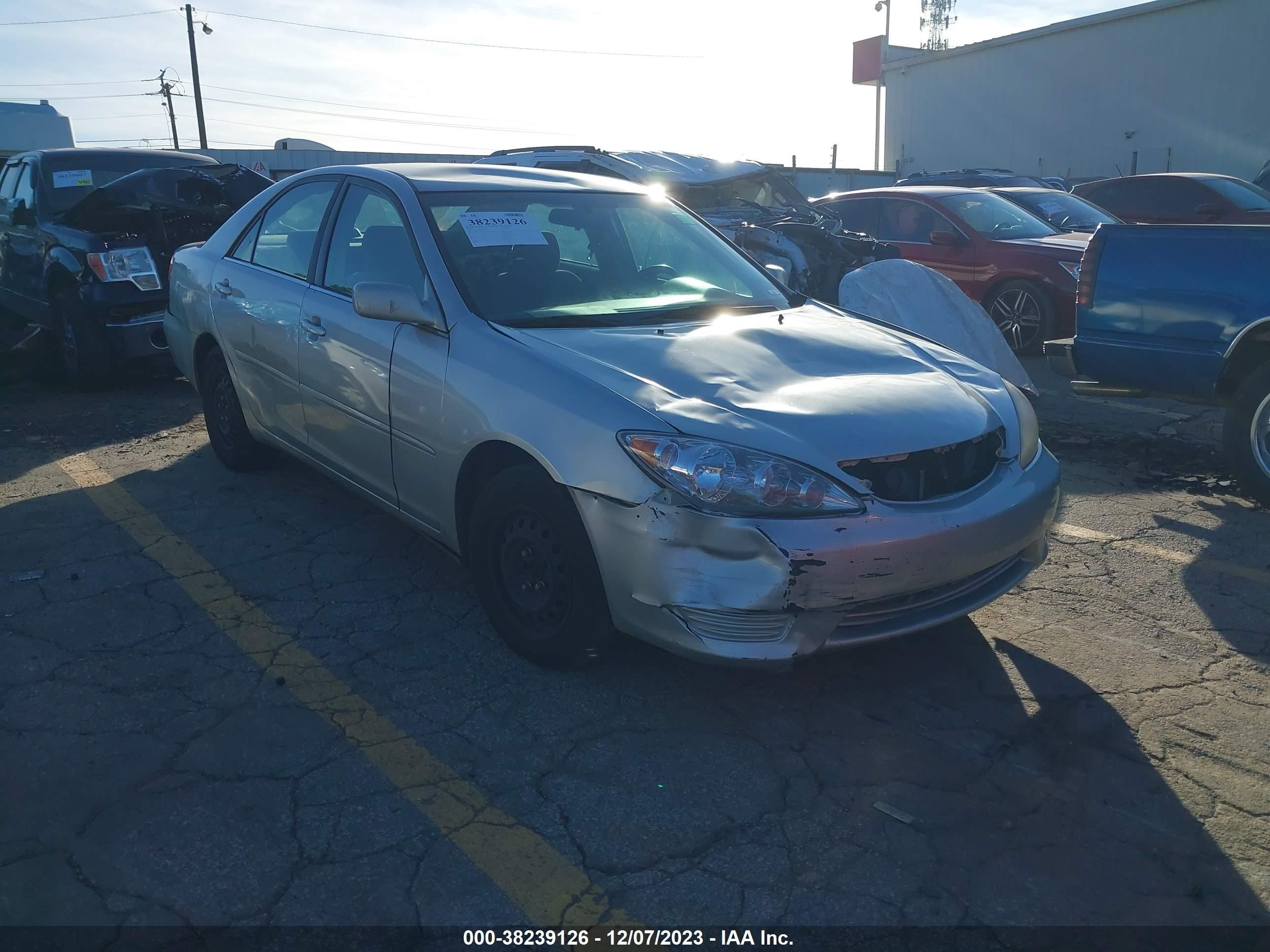 TOYOTA CAMRY 2005 4t1bf32k45u611622