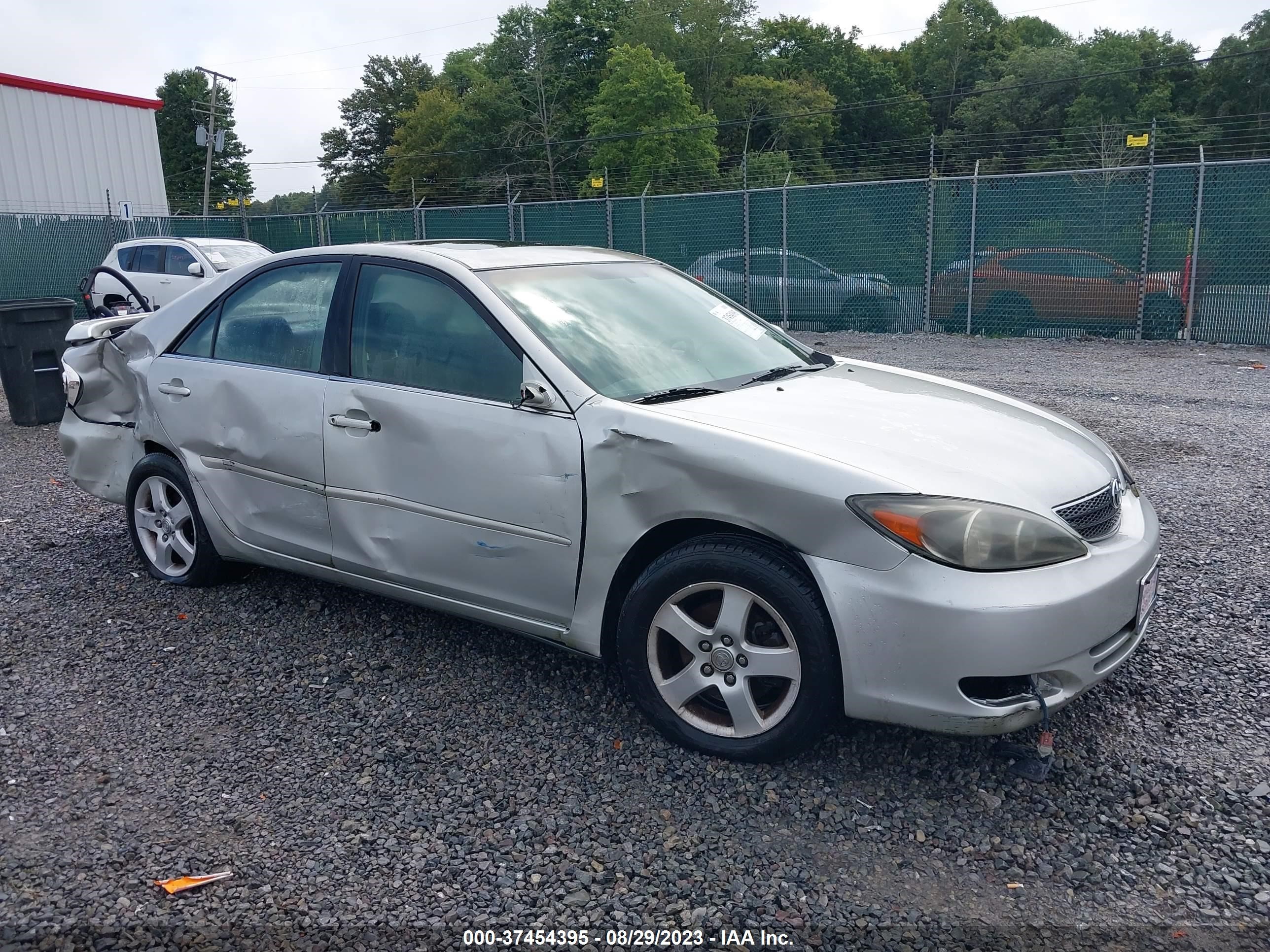 TOYOTA CAMRY 2003 4t1bf32k63u551033