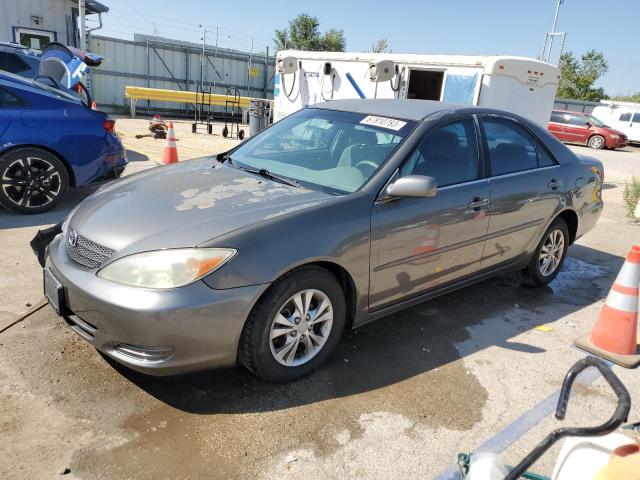 TOYOTA CAMRY LE 2004 4t1bf32k64u583126