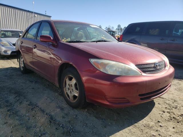 TOYOTA CAMRY LE 2003 4t1bf32k73u051365