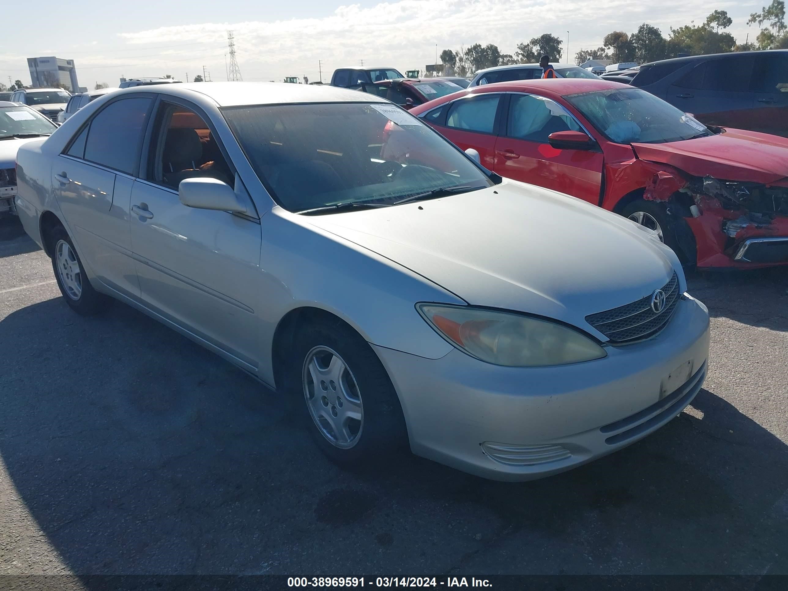 TOYOTA CAMRY 2003 4t1bf32k73u564289