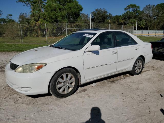 TOYOTA CAMRY LE 2002 4t1bf32k82u024643