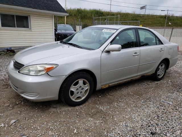 TOYOTA CAMRY LE 2002 4t1bf32k82u523099