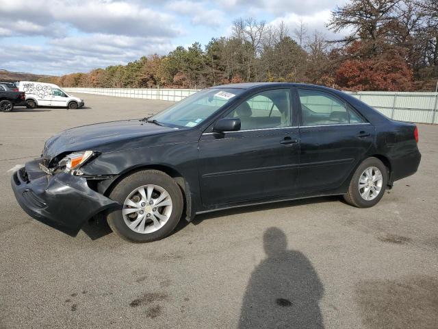 TOYOTA CAMRY LE 2004 4t1bf32k84u071089