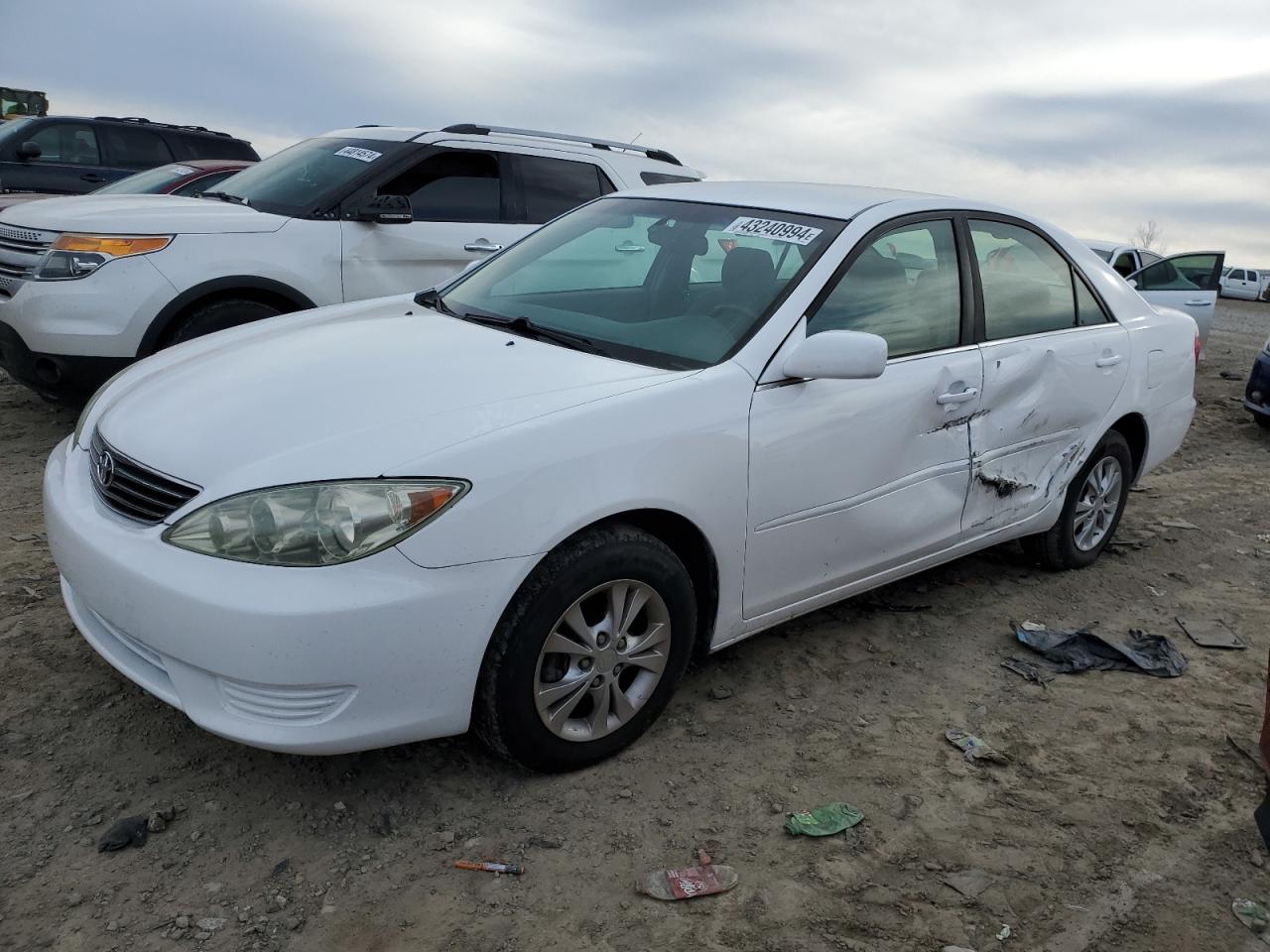 TOYOTA CAMRY 2005 4t1bf32k85u612868