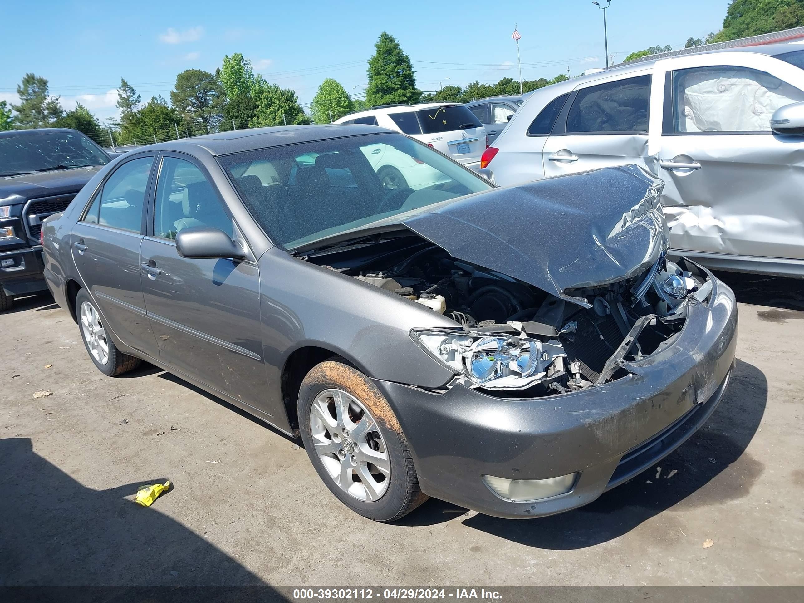 TOYOTA CAMRY 2005 4t1bf32k95u598298