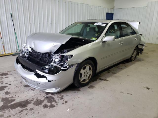 TOYOTA CAMRY LE 2002 4t1bf32kx2u516400