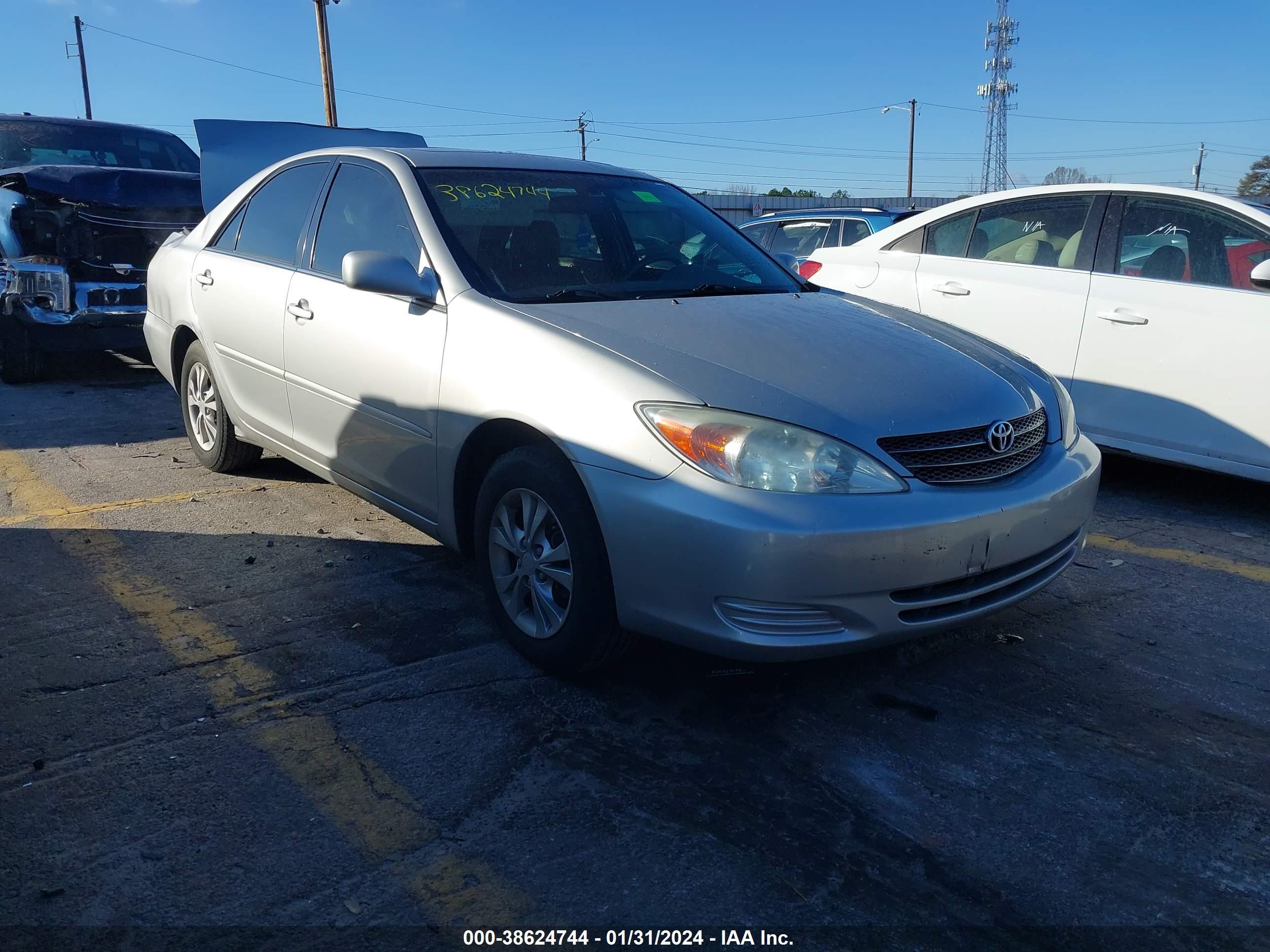 TOYOTA CAMRY 2004 4t1bf32kx4u575708