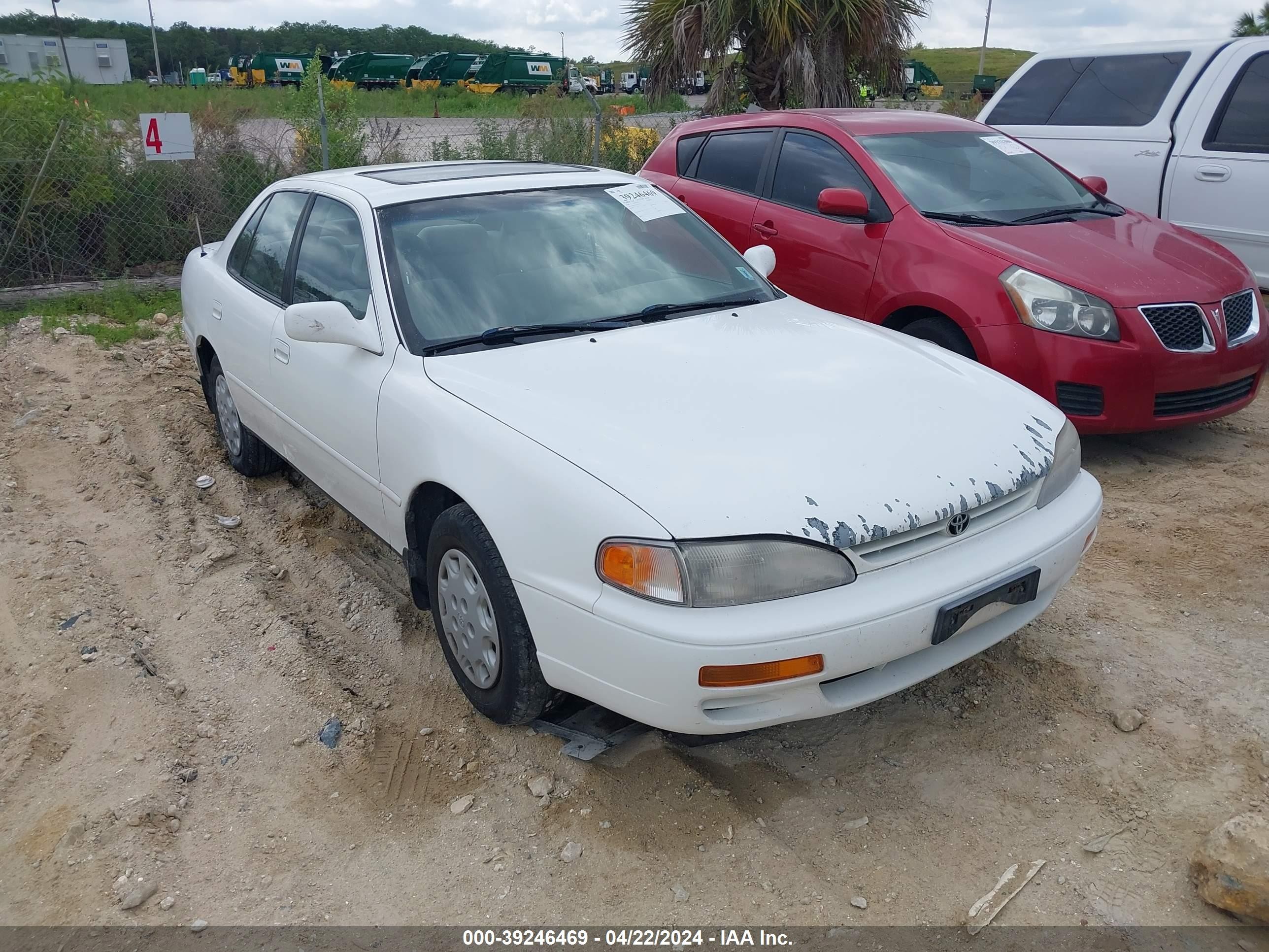 TOYOTA CAMRY 1996 4t1bg12k0tu912127