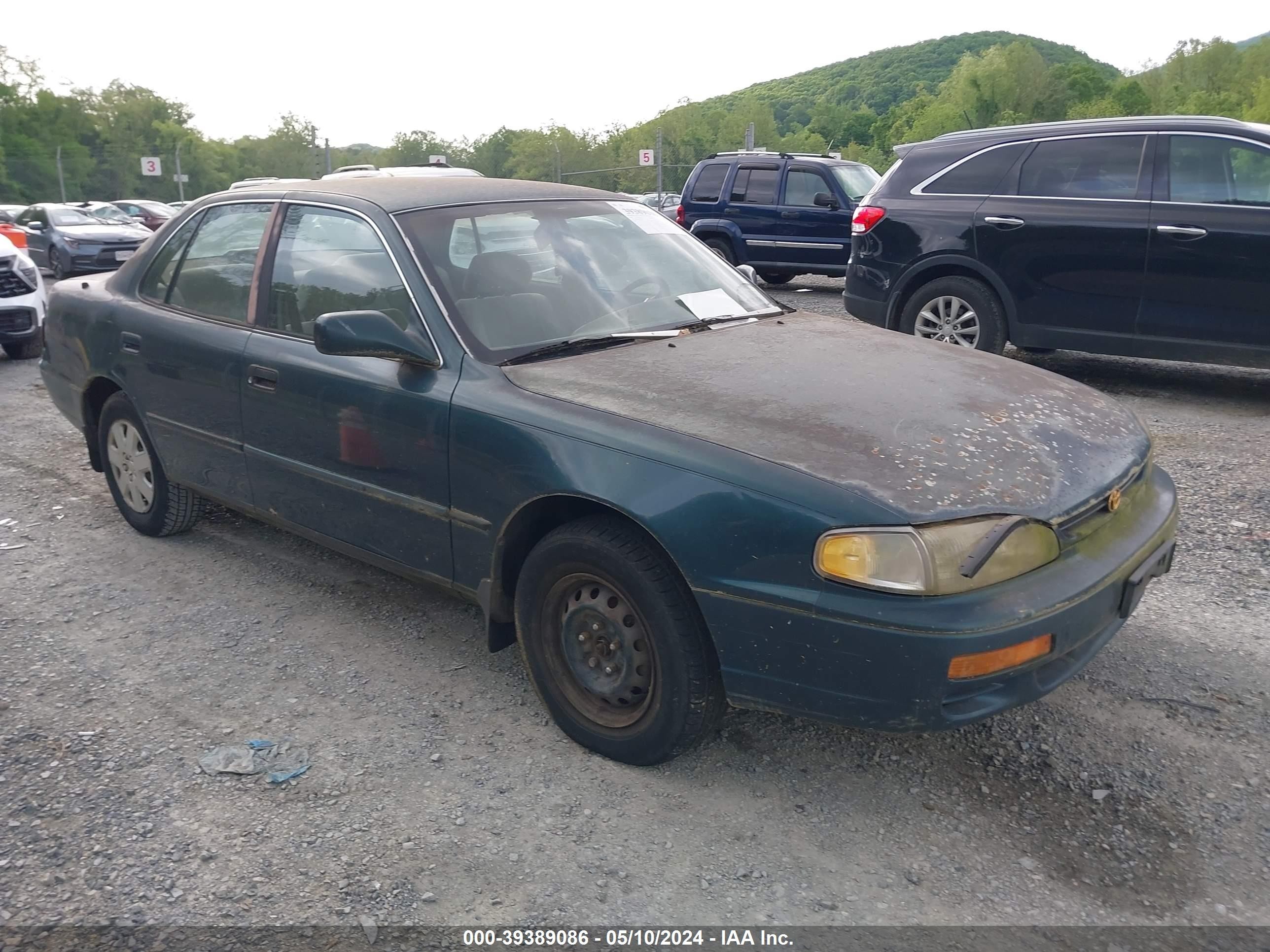 TOYOTA CAMRY 1996 4t1bg12k9tu935776