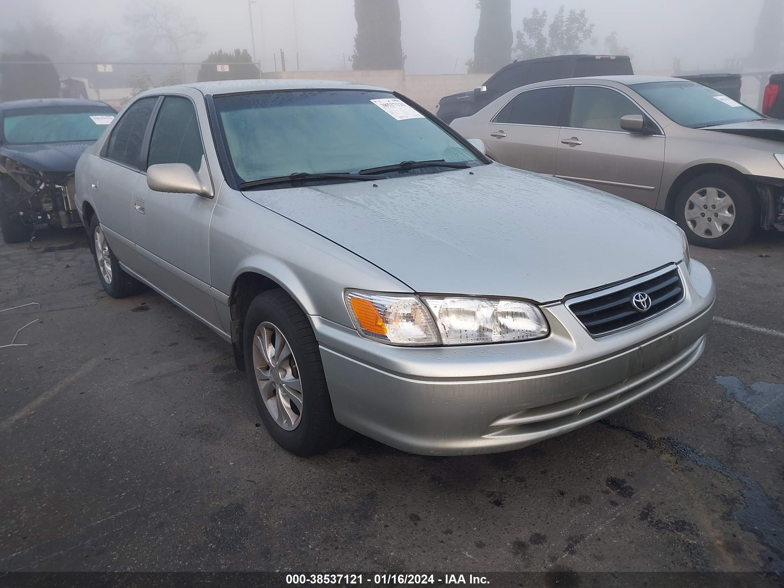 TOYOTA CAMRY 2001 4t1bg22k01u056783