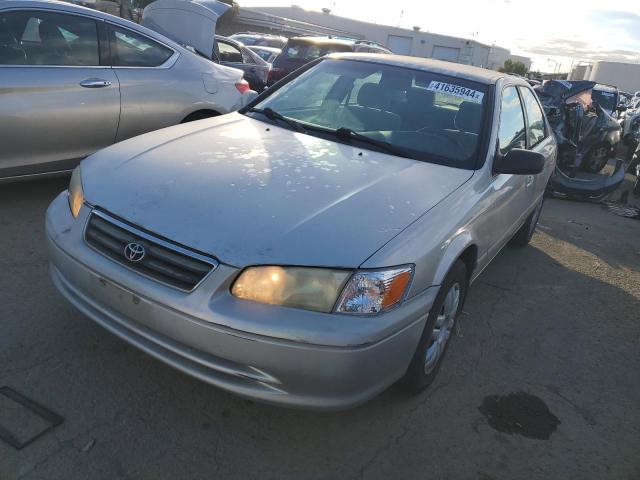 TOYOTA CAMRY 2001 4t1bg22k01u840378