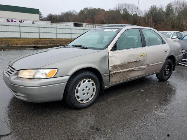 TOYOTA CAMRY 1998 4t1bg22k0wu333861