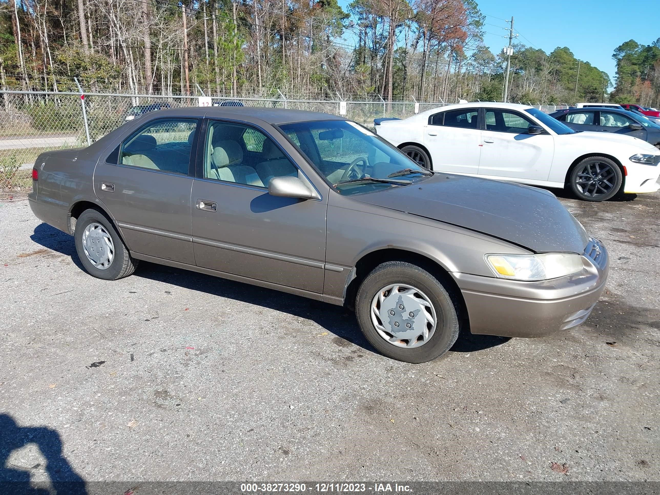 TOYOTA CAMRY 1999 4t1bg22k0xu582338