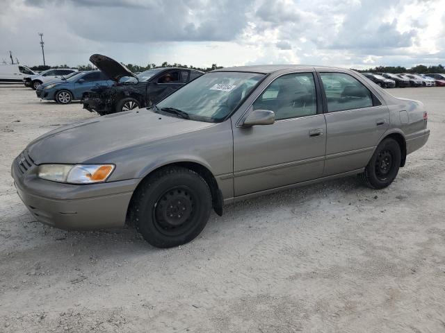 TOYOTA CAMRY CE 1998 4t1bg22k1wu308466