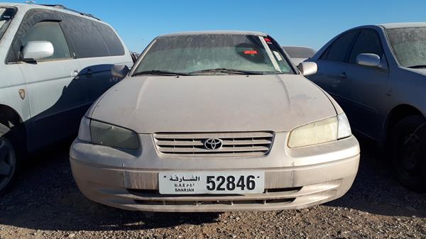 TOYOTA CAMRY 1998 4t1bg22k1wu378615