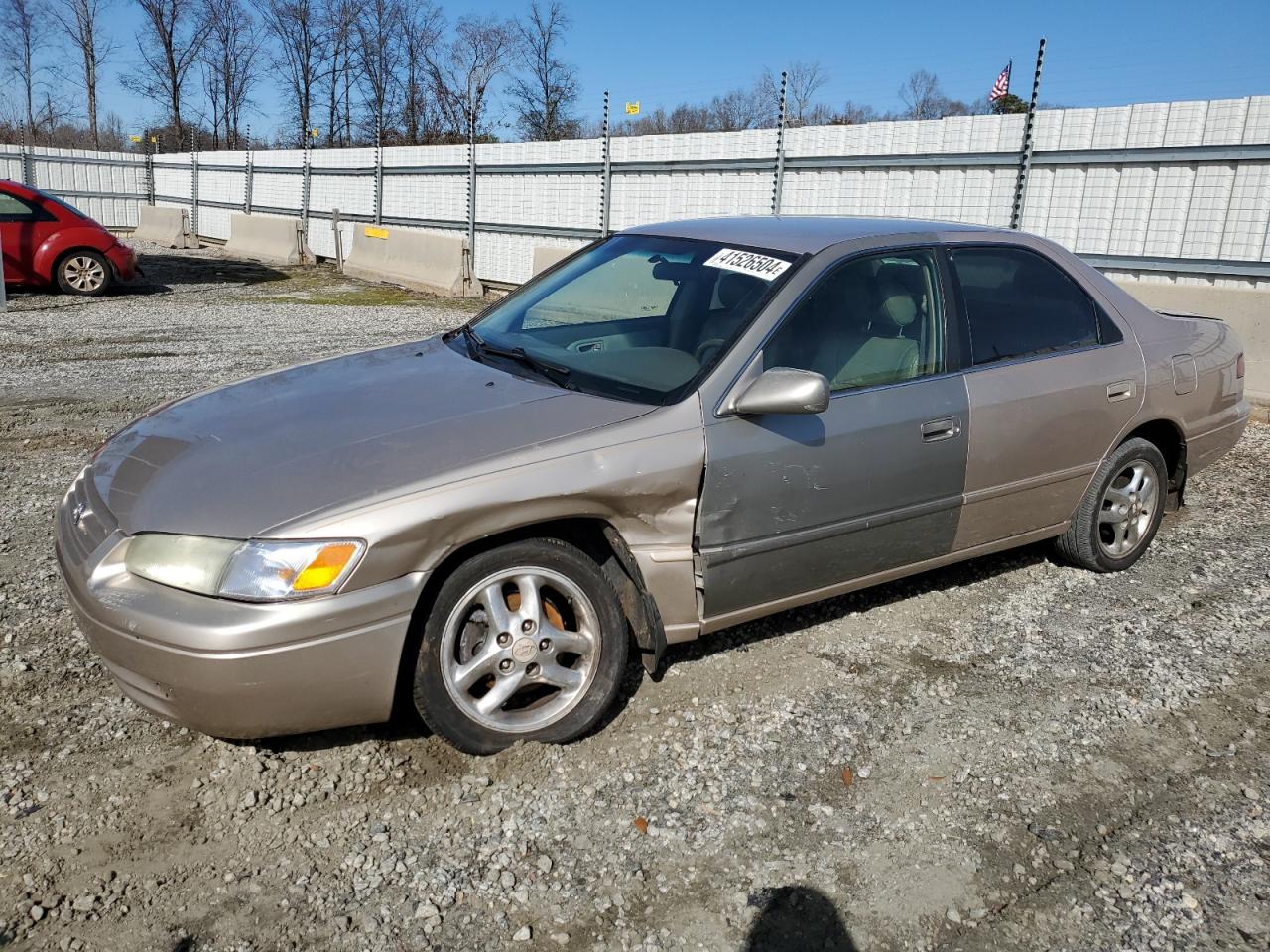 TOYOTA CAMRY 1998 4t1bg22k1wu856726