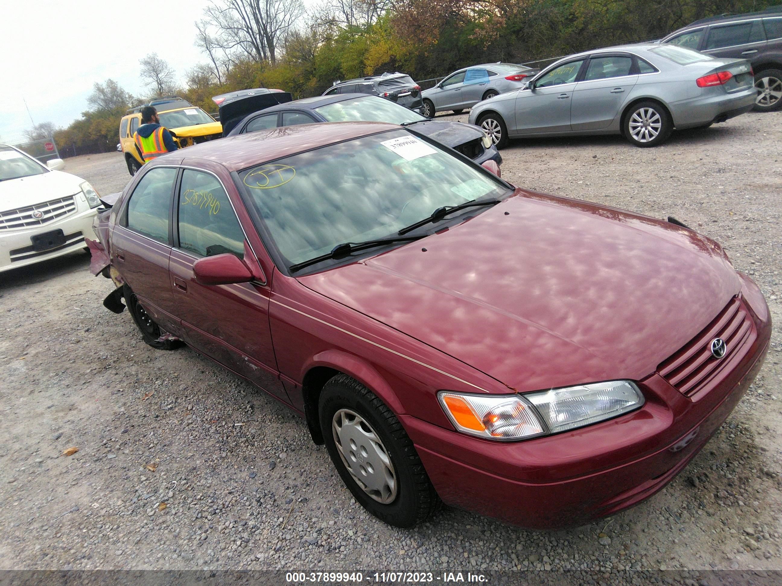 TOYOTA CAMRY 1999 4t1bg22k1xu572174