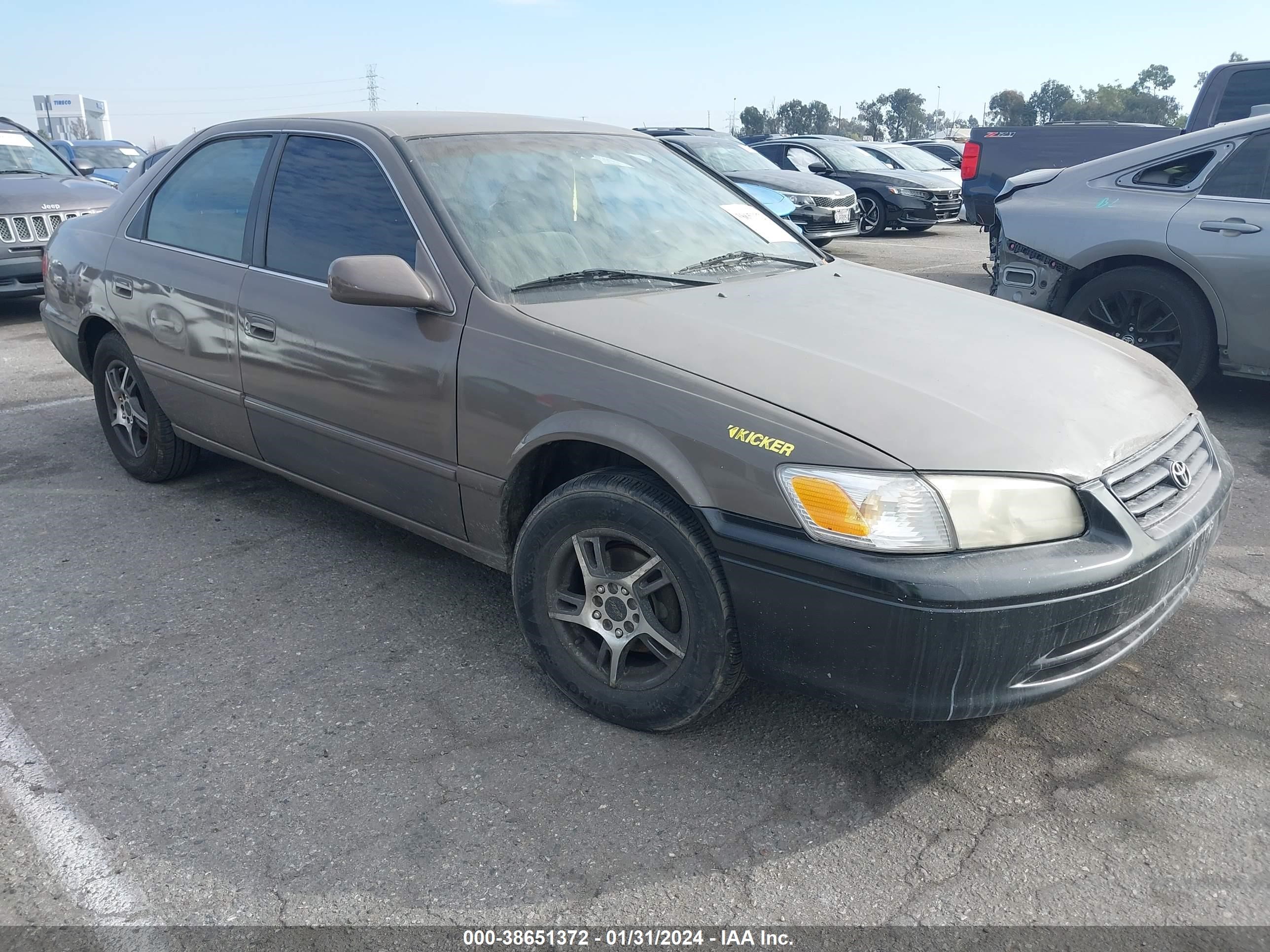 TOYOTA CAMRY 2000 4t1bg22k1yu990087