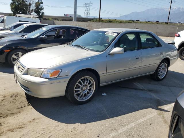 TOYOTA CAMRY 2001 4t1bg22k21u041573