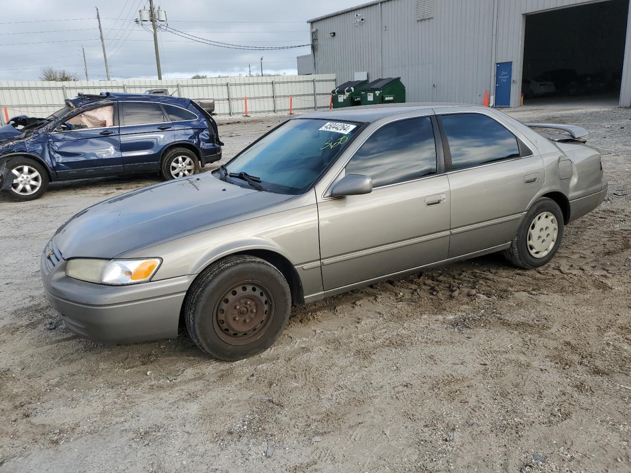 TOYOTA CAMRY 1998 4t1bg22k2wu213608