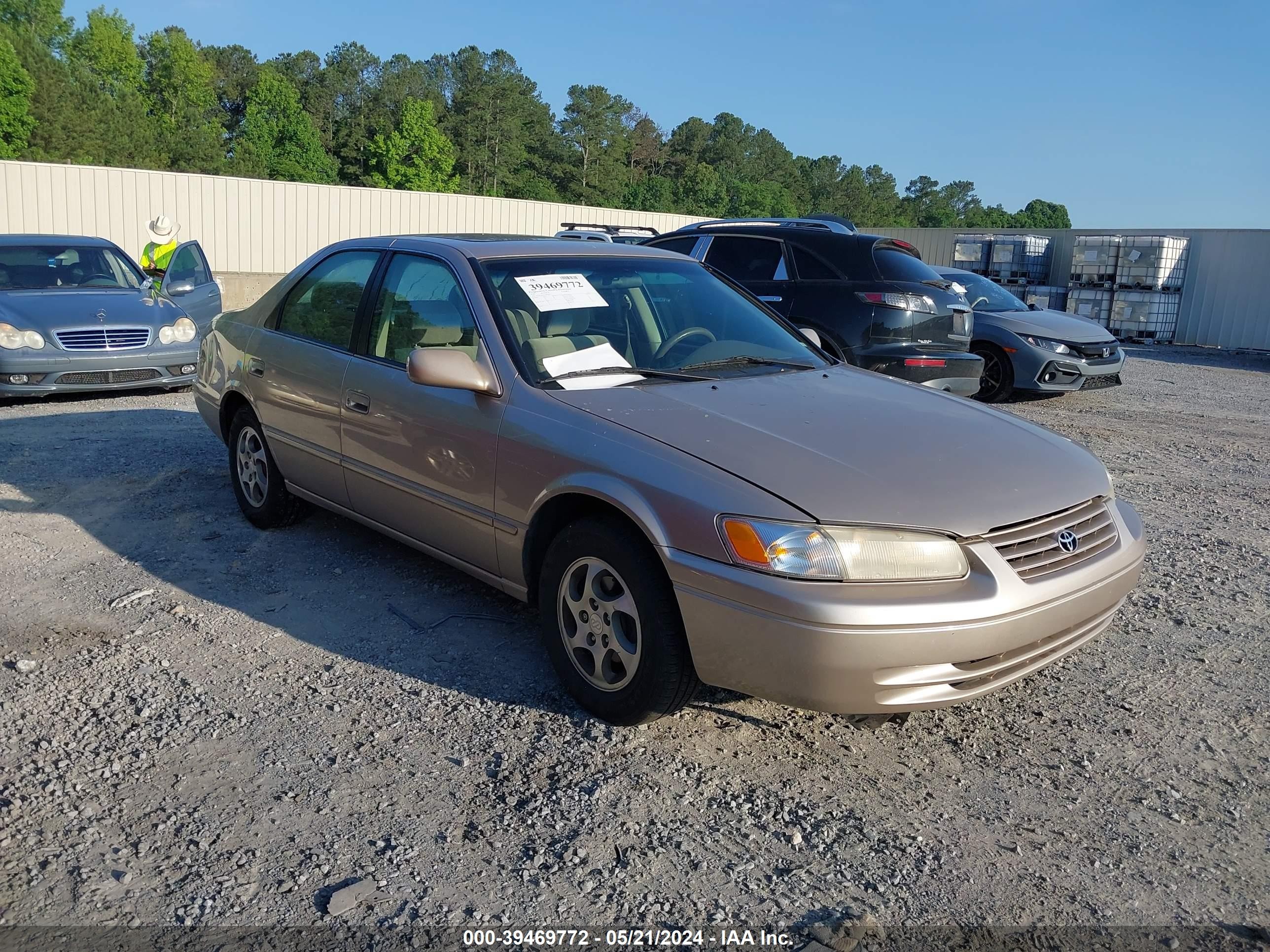 TOYOTA CAMRY 1999 4t1bg22k2xu878011