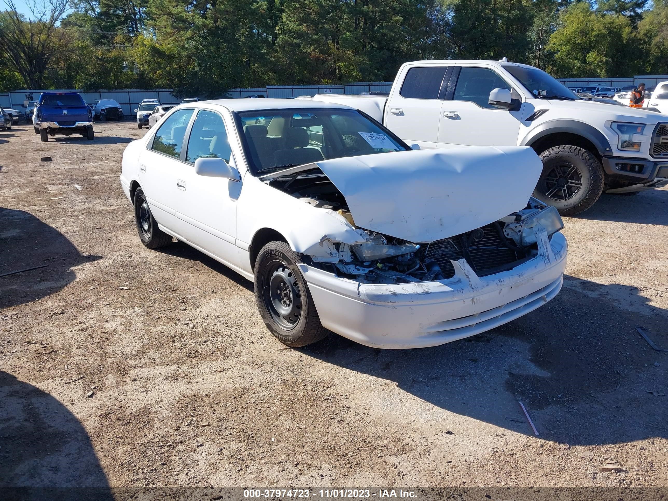 TOYOTA CAMRY 2001 4t1bg22k31u765353