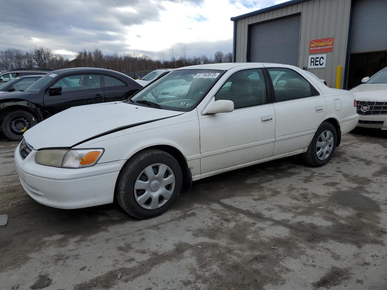 TOYOTA CAMRY 2001 4t1bg22k31u768771